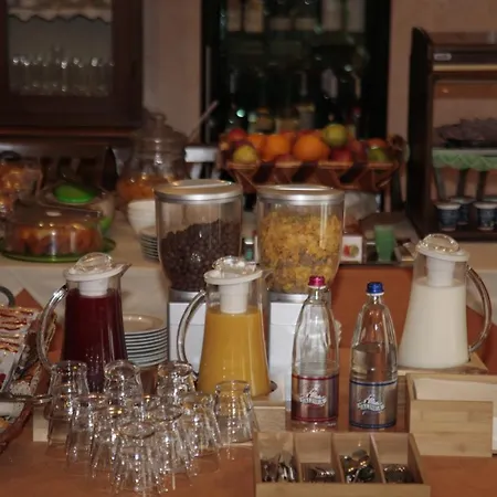 Hotel Il Canneto Porto Ceresio